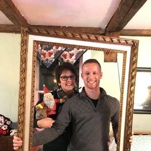 Meet your Posher, Colin